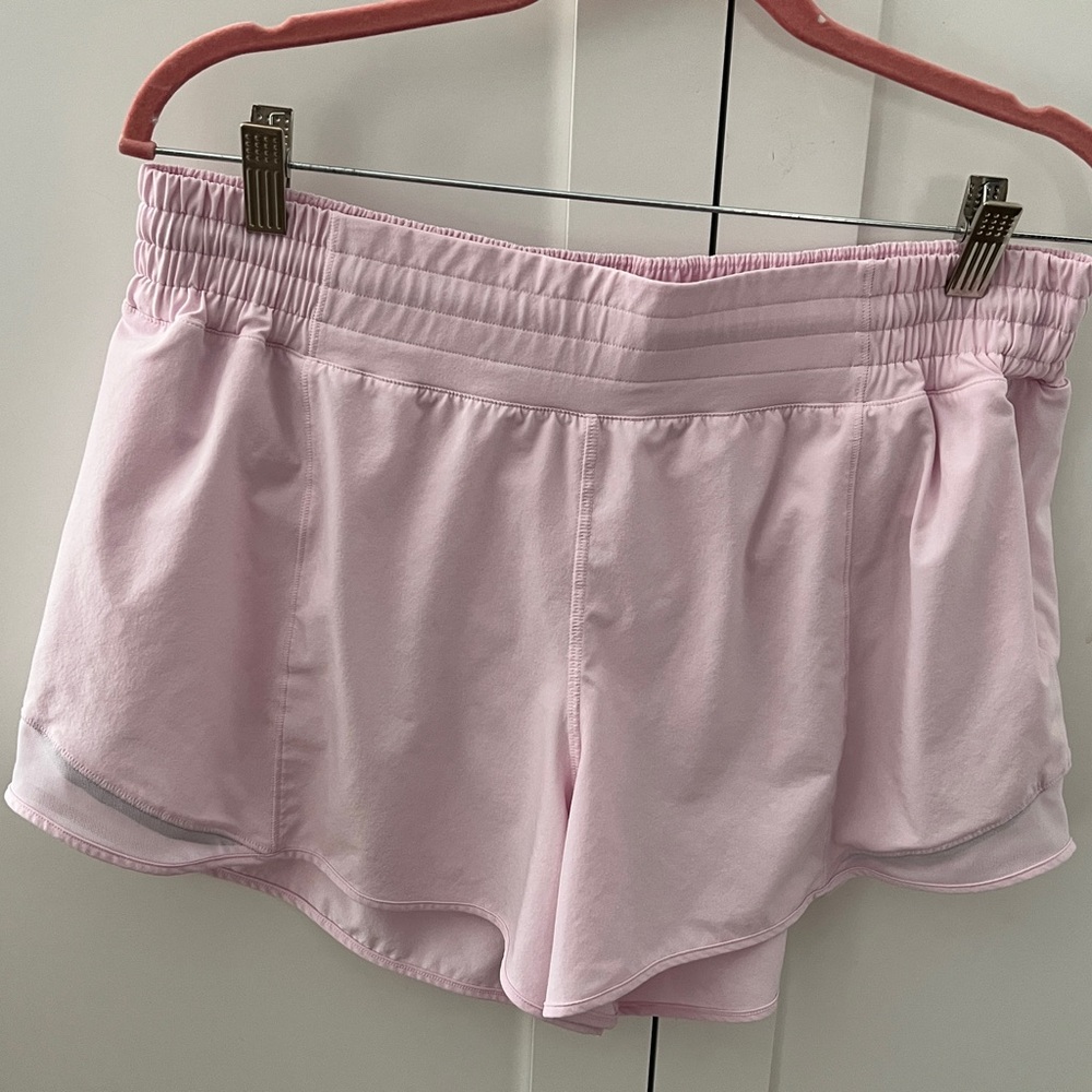 Lululemon Athletica Hotty Hot Light Pale Pink Athletic Running Shorts Size 14
